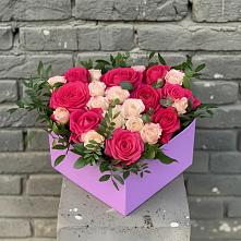 Цветочная композиция из Розы в коробке #REPLACE_PRED# Ельне