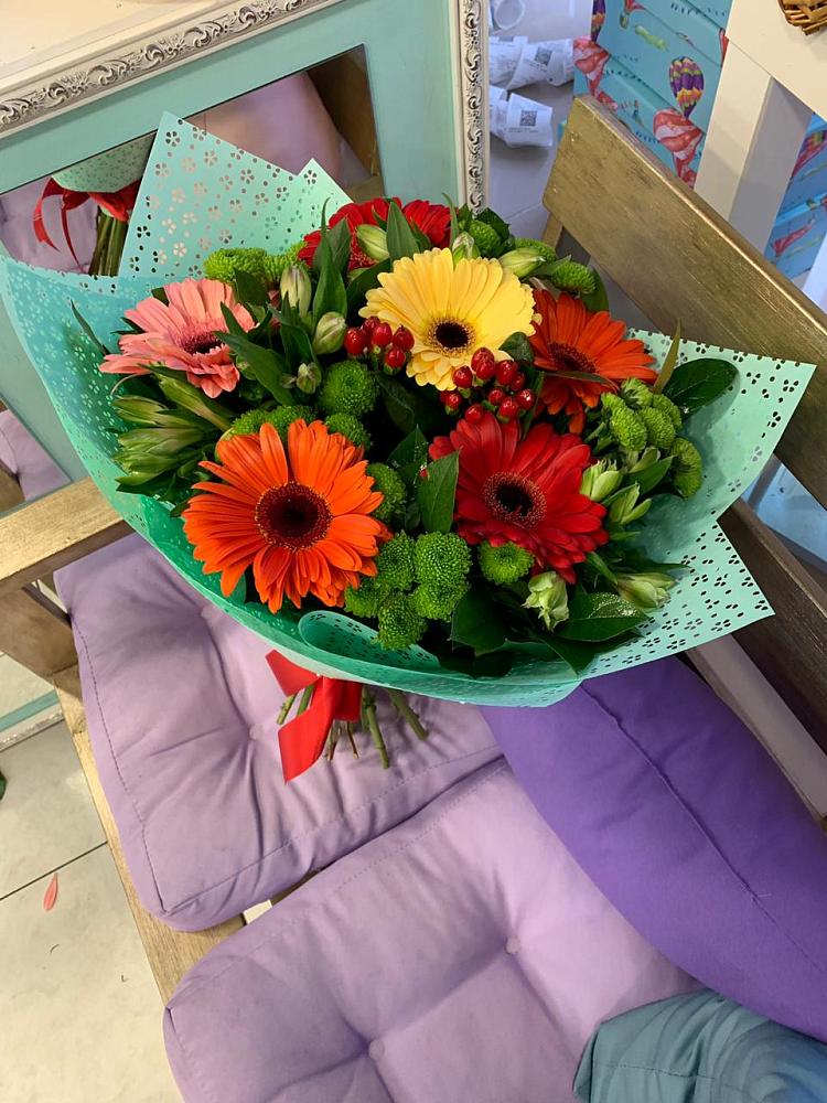 Букет цветов из: Герберы, Хризантемы и Альстромерии в Ельне