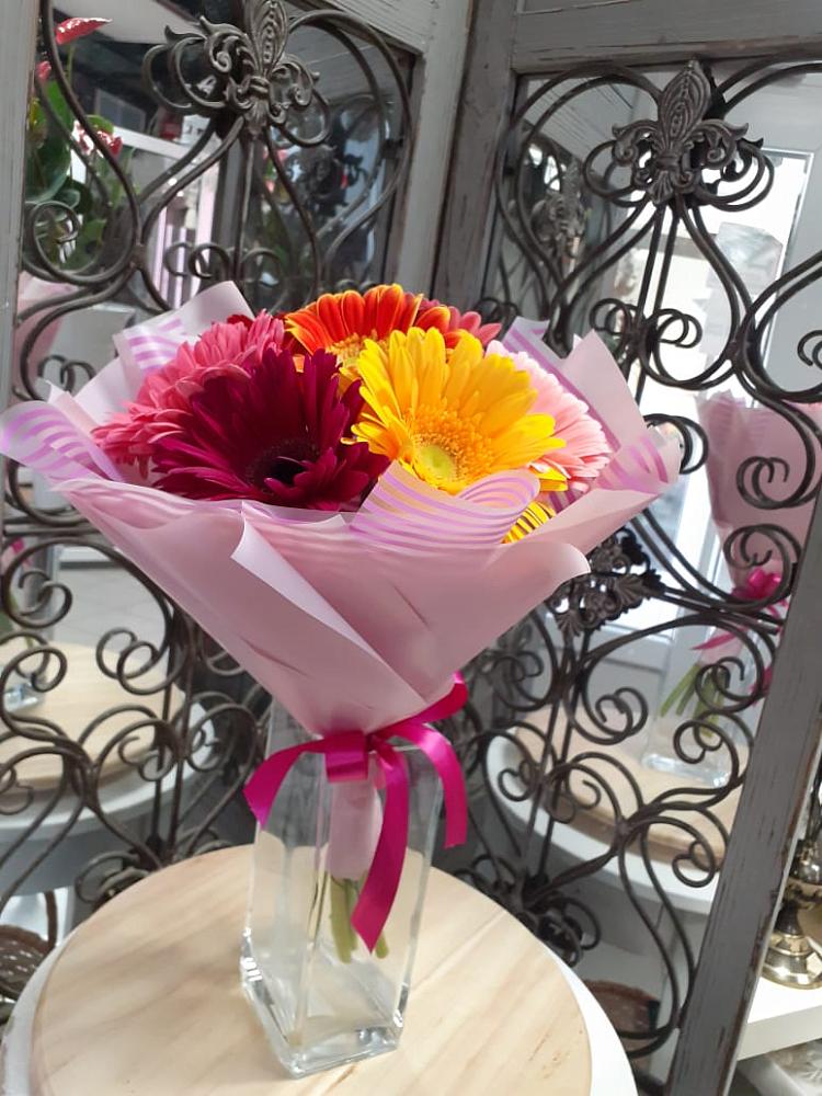 Букет цветов из: Герберы в Ельне