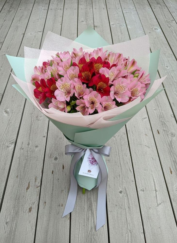 Букет цветов из: Альстромерии в Ельне