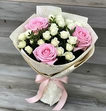 Букет цветов из:  Розы #REPLACE_PRED# Ельне