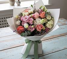 Букет цветов из:  Розы, Лизиантусы и Гвоздики #REPLACE_PRED# Ельне