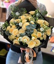 Букет цветов из:  Розы и Лизиантусы #REPLACE_PRED# Ельне