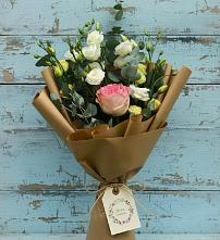 Букет цветов из:  Розы и Лизиантусы #REPLACE_PRED# Ельне