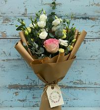 Букет цветов из:  Розы и Лизиантусы в Ельне